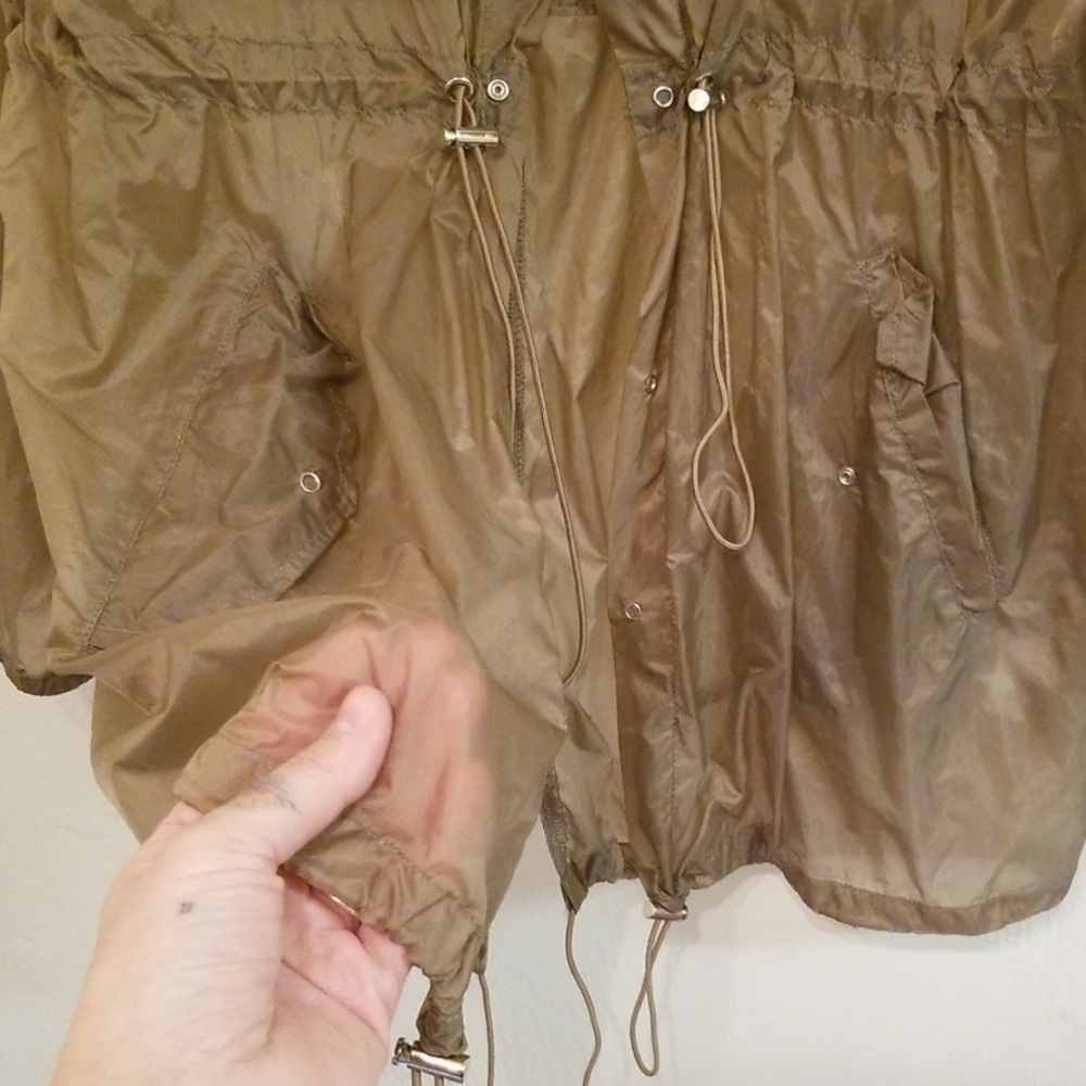 jacket - Picture 2 of 4